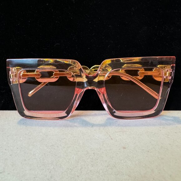 Womens Sunglasses Transparent Clear PINK Gold Stems in a Chain Link Design Large main image 7